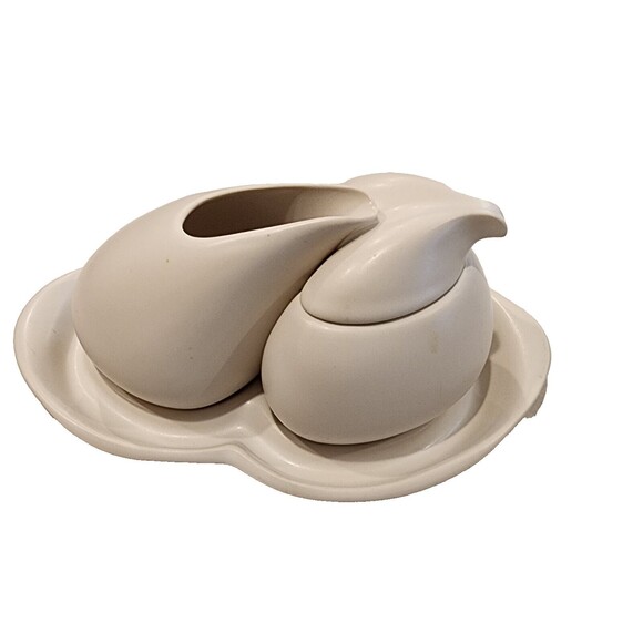 Peter Saenger Porcelain Modernist Nesting Creamer And Sugar On Tray 4 Pcs